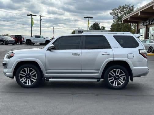 2019 toyota 4runner limited in south bend, indiana
