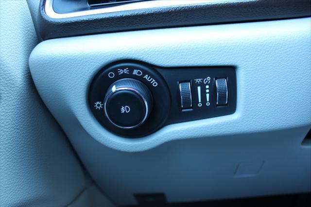 2020 chrysler pacifica touring fwd