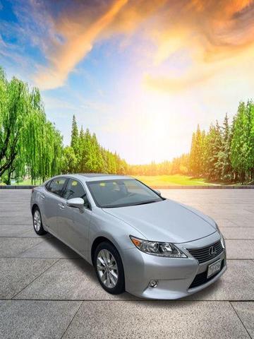 2014 lexus es 300h base