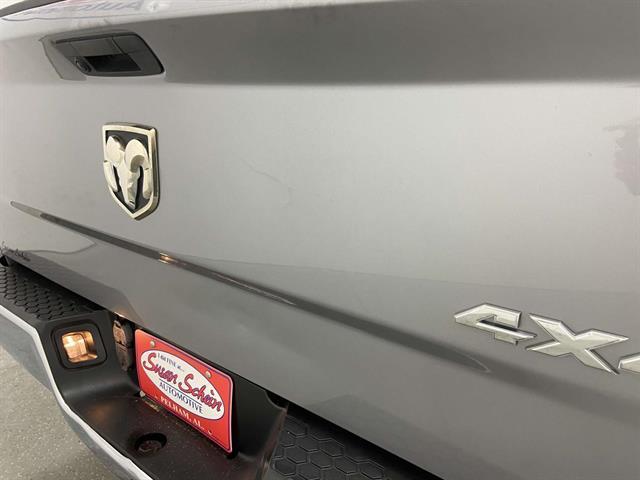 2019 ram 1500 slt