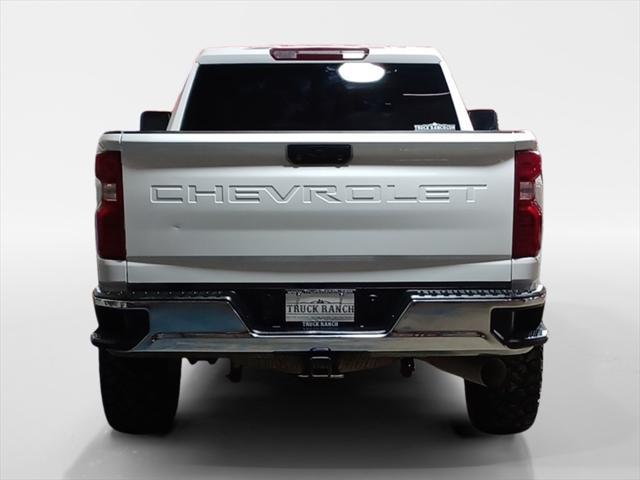 2022 chevrolet silverado 2500 lt