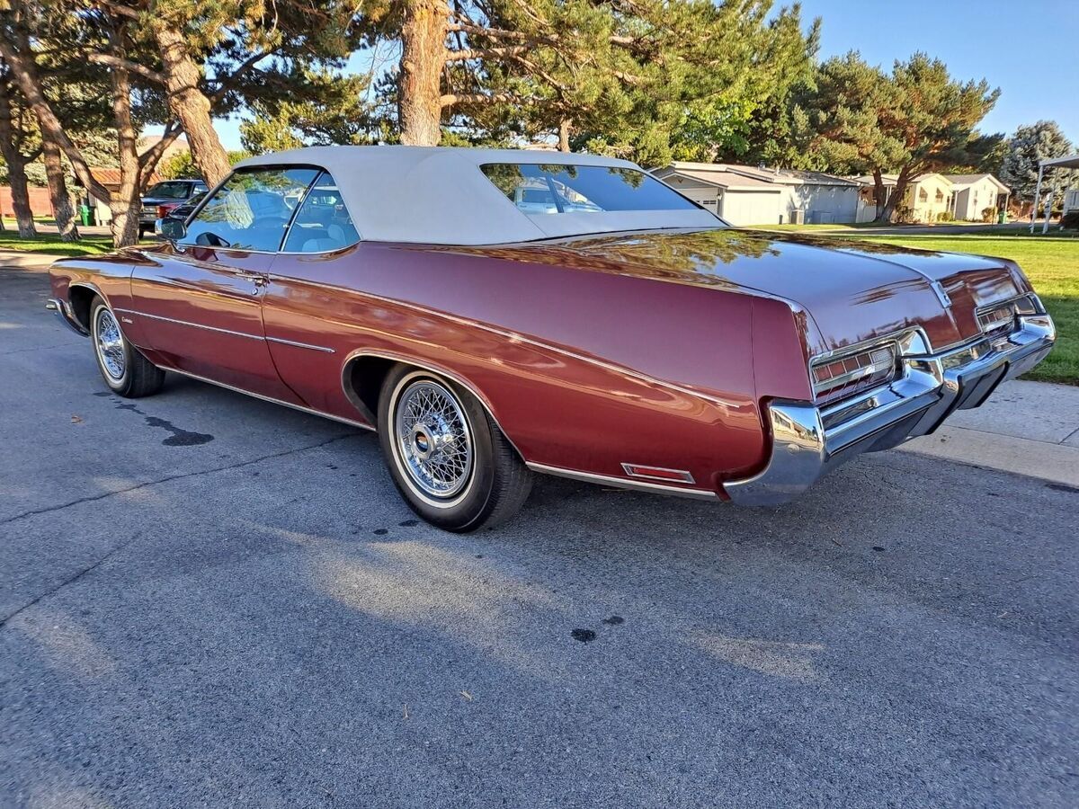 1972 biuck centurion convertible 455 v8 4 barrel cab only 33,000 original miles