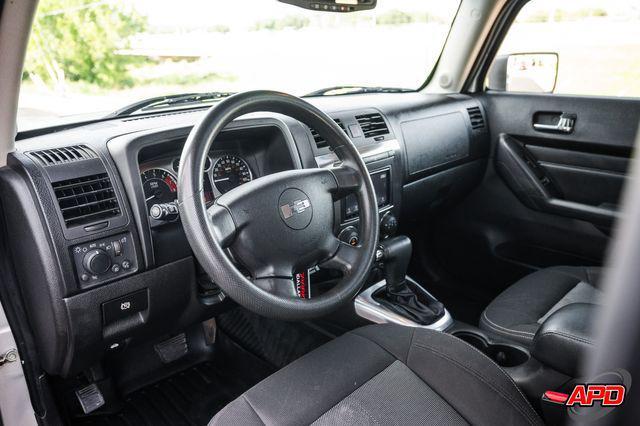 2010 hummer h3t base