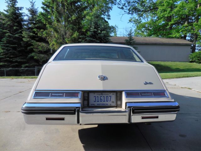 1985 cadillac seville sedan 4-door 4.1l, rust free florida car clean!