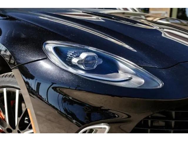 2023 aston martin dbx suv