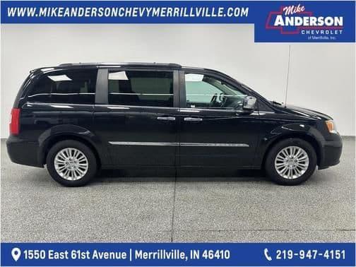 2015 chrysler town & country limited in gary, indiana