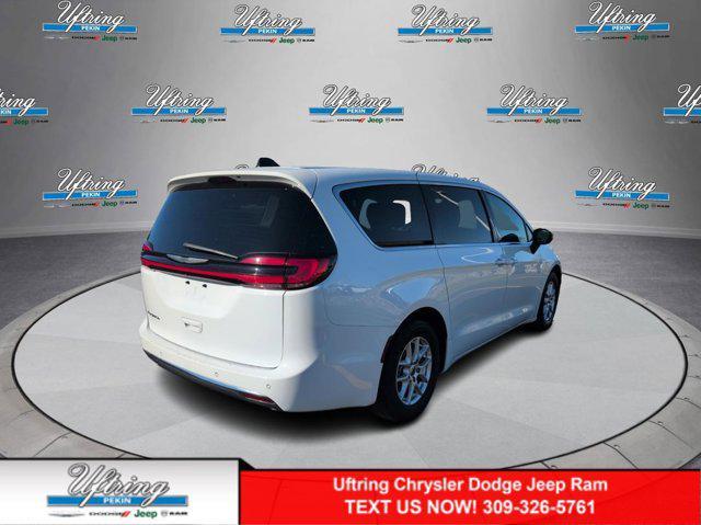 2023 chrysler pacifica touring l