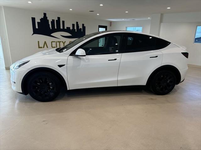 2022 tesla model y long range dual motor all-wheel drive