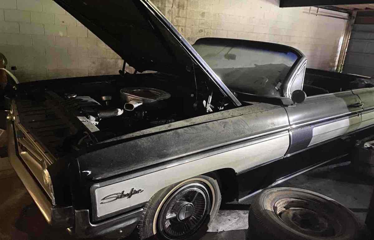 1962 oldsmobile starfire convertible black rwd automatic
