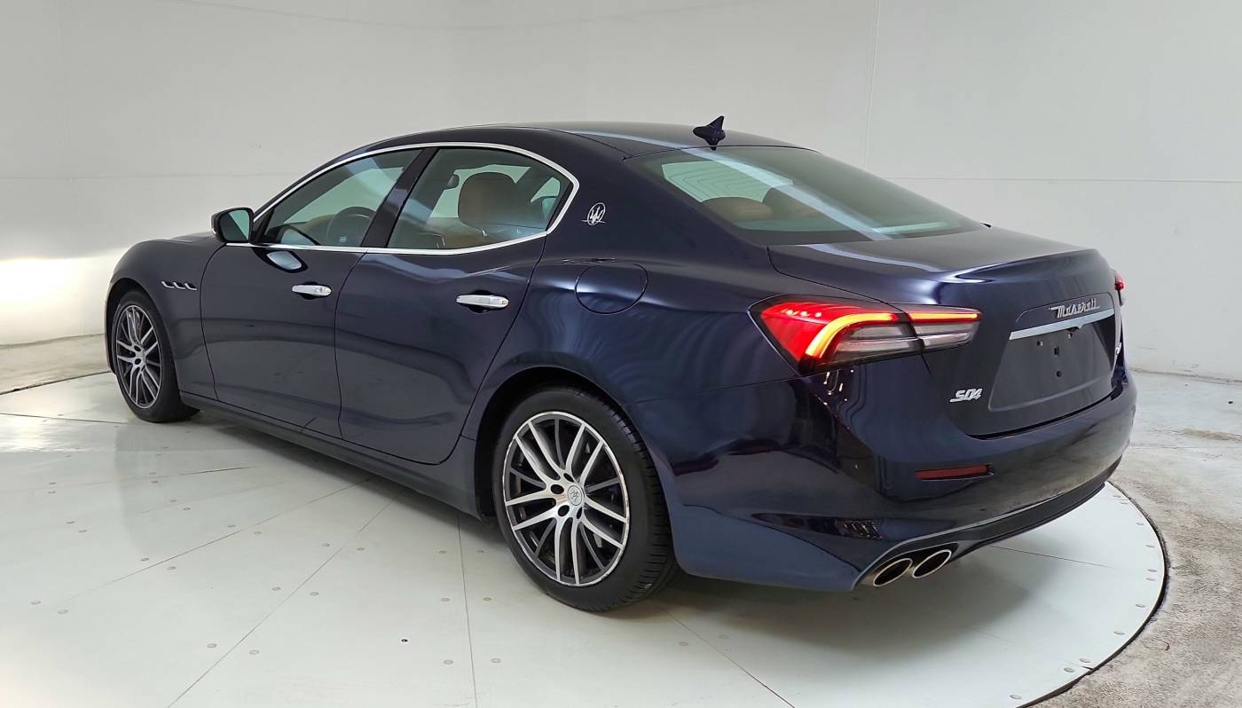 2021 maserati ghibli sq4