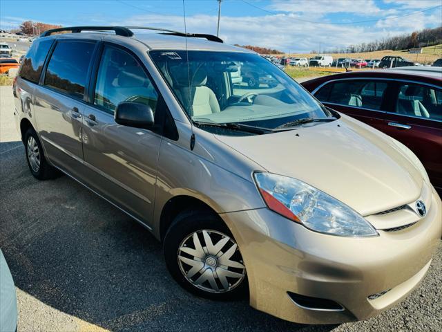 2008 toyota sienna le