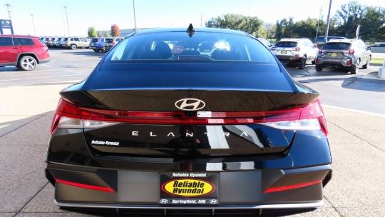 2025 Hyundai Elantra