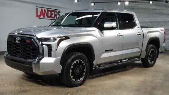 2023 toyota tundra sr5