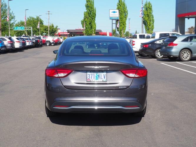 used 2016 chrysler 200 limited albany, or 97322 for sale in albany, oregon