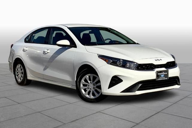 2024 kia forte lx