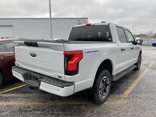 2023 ford f-150 lightning xlt