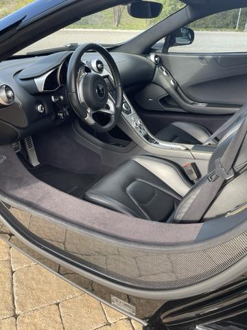 2015 mclaren 650s base