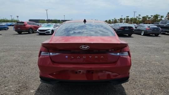 2022 hyundai elantra sel