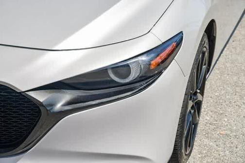 2022 mazda mazda3
