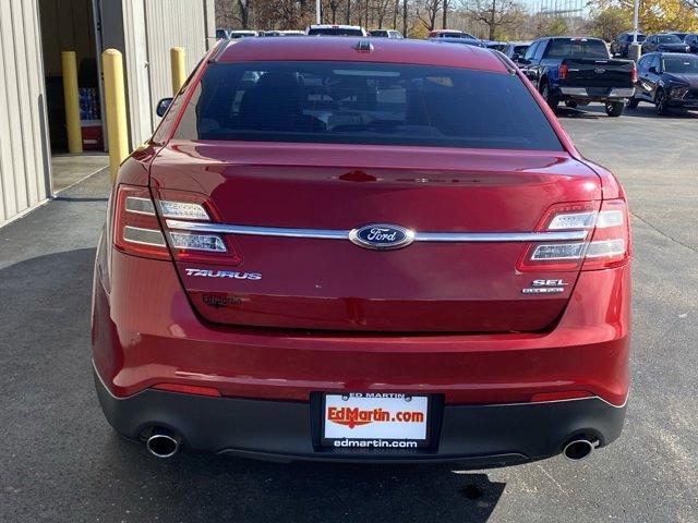 2016 ford taurus sel