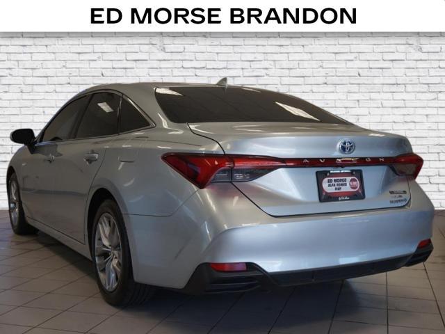 2019 toyota avalon hybrid xle plus