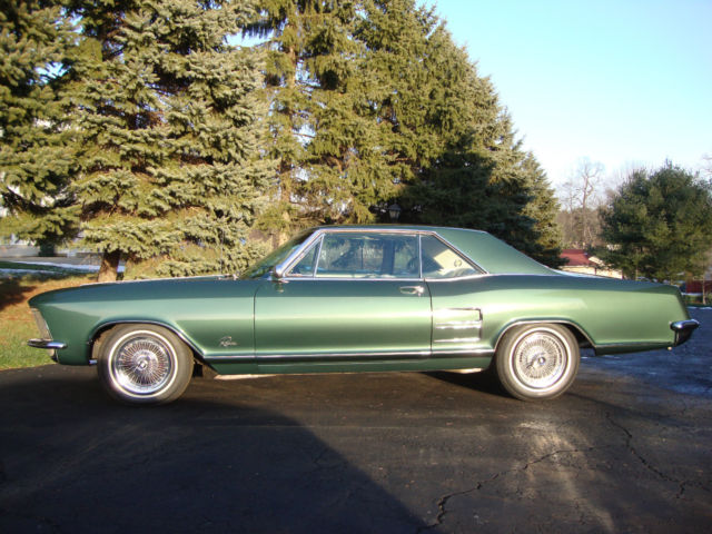 1963 buick riviera striking spruce green metallic and white leather !