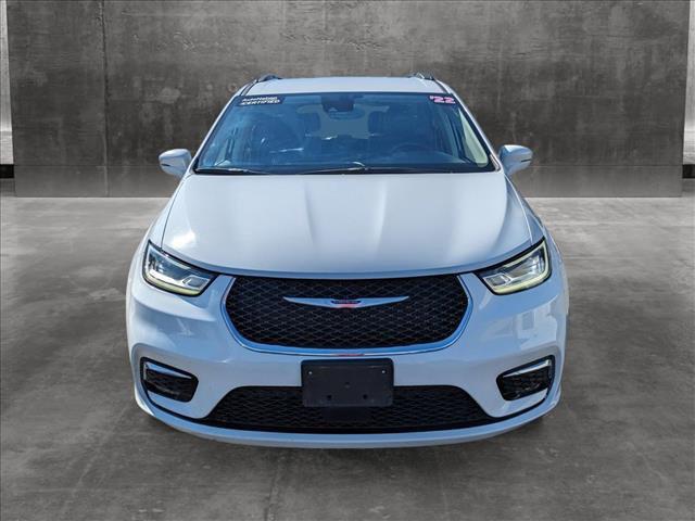 2022 chrysler pacifica touring l