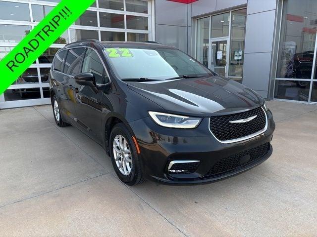2022 chrysler pacifica touring-l