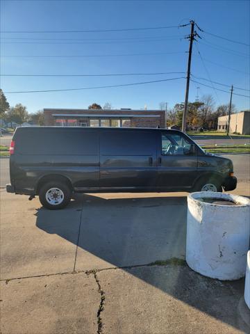 2014 chevrolet express 3500 work van