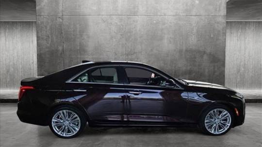 2022 Cadillac CT4