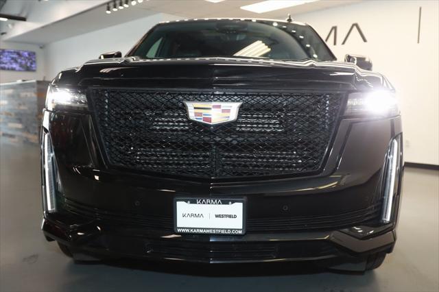 2023 cadillac escalade esv sport