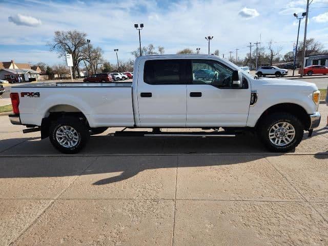 2017 ford f-250 xlt in garden city, kansas
