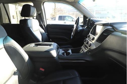 2015 gmc yukon in milwaukee, wisconsin