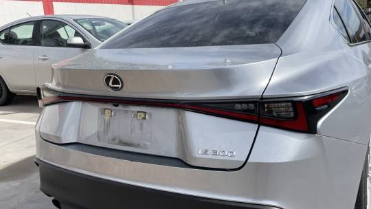 2022 Lexus IS