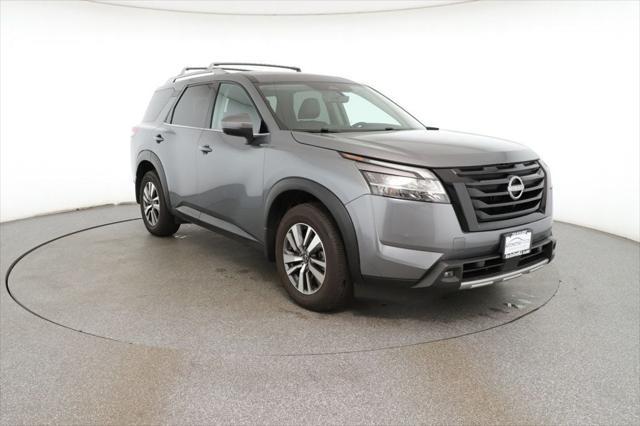 2023 nissan pathfinder sl 4wd