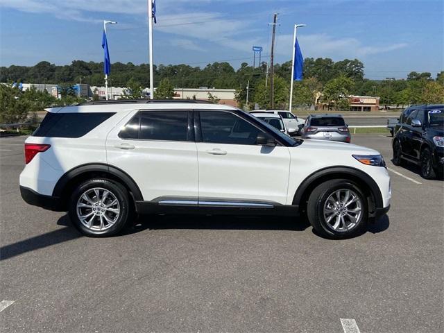 2021 ford explorer xlt