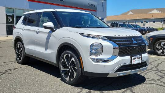2024 Mitsubishi Outlander
