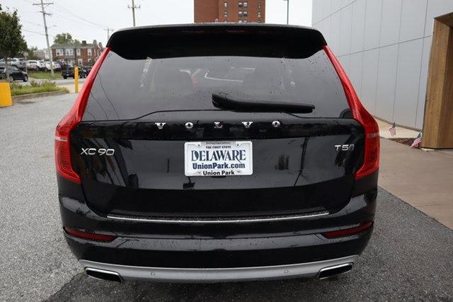2021 volvo xc90 momentum