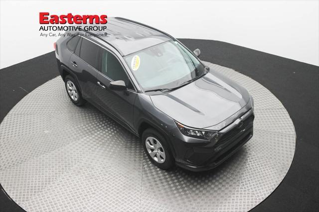 2021 toyota rav4 le