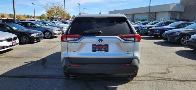 2020 toyota rav4 hybrid xle