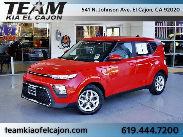 2022 kia soul lx