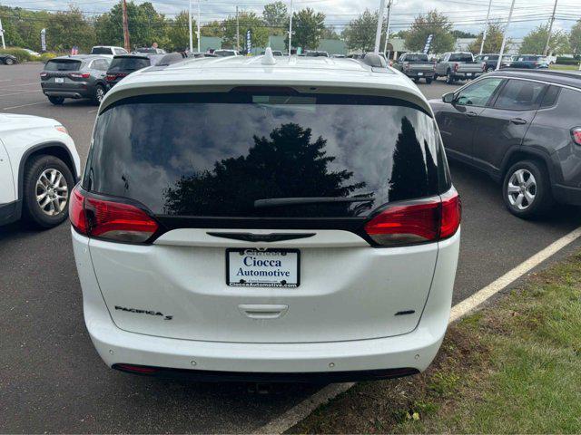 2020 chrysler pacifica l