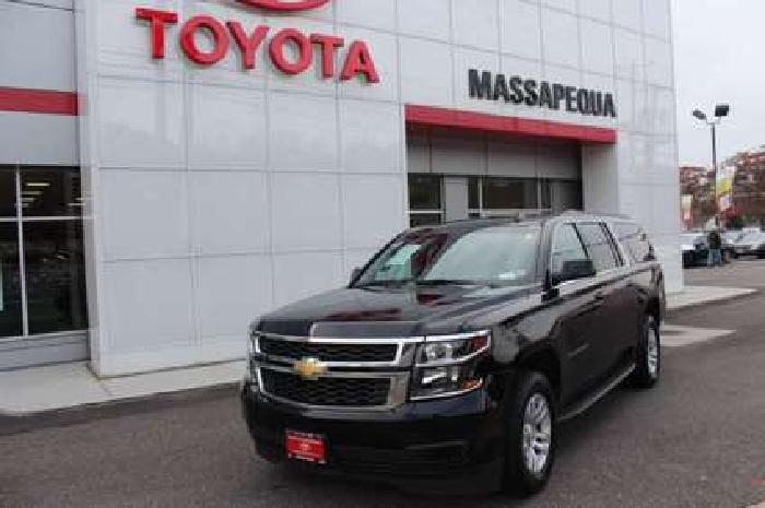 2018 chevrolet suburban lt in seaford, ny