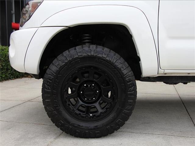 used 2011 toyota tacoma prerunner v6 florence, sc 29501 for sale in florence, south carolina