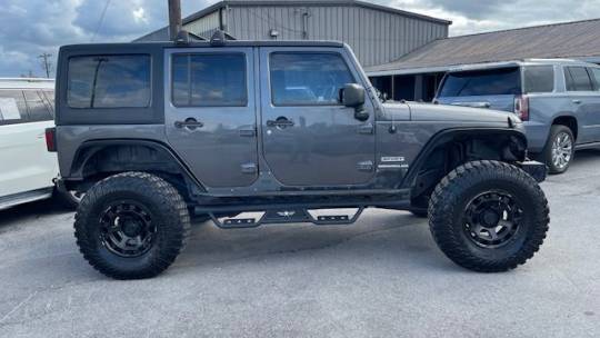 2016 Jeep Wrangler s