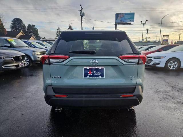 2021 toyota rav4 xle