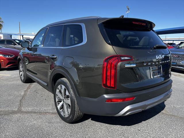 2022 kia telluride s