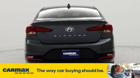 2020 Hyundai Elantra