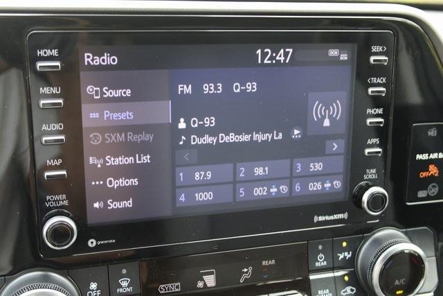 2022 toyota highlander l
