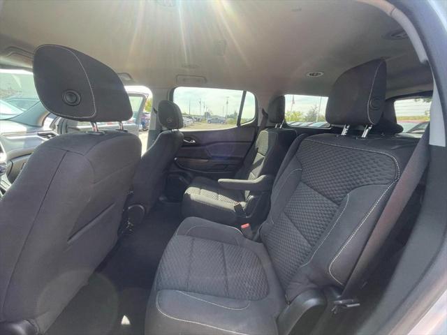 2017 gmc acadia sle-2